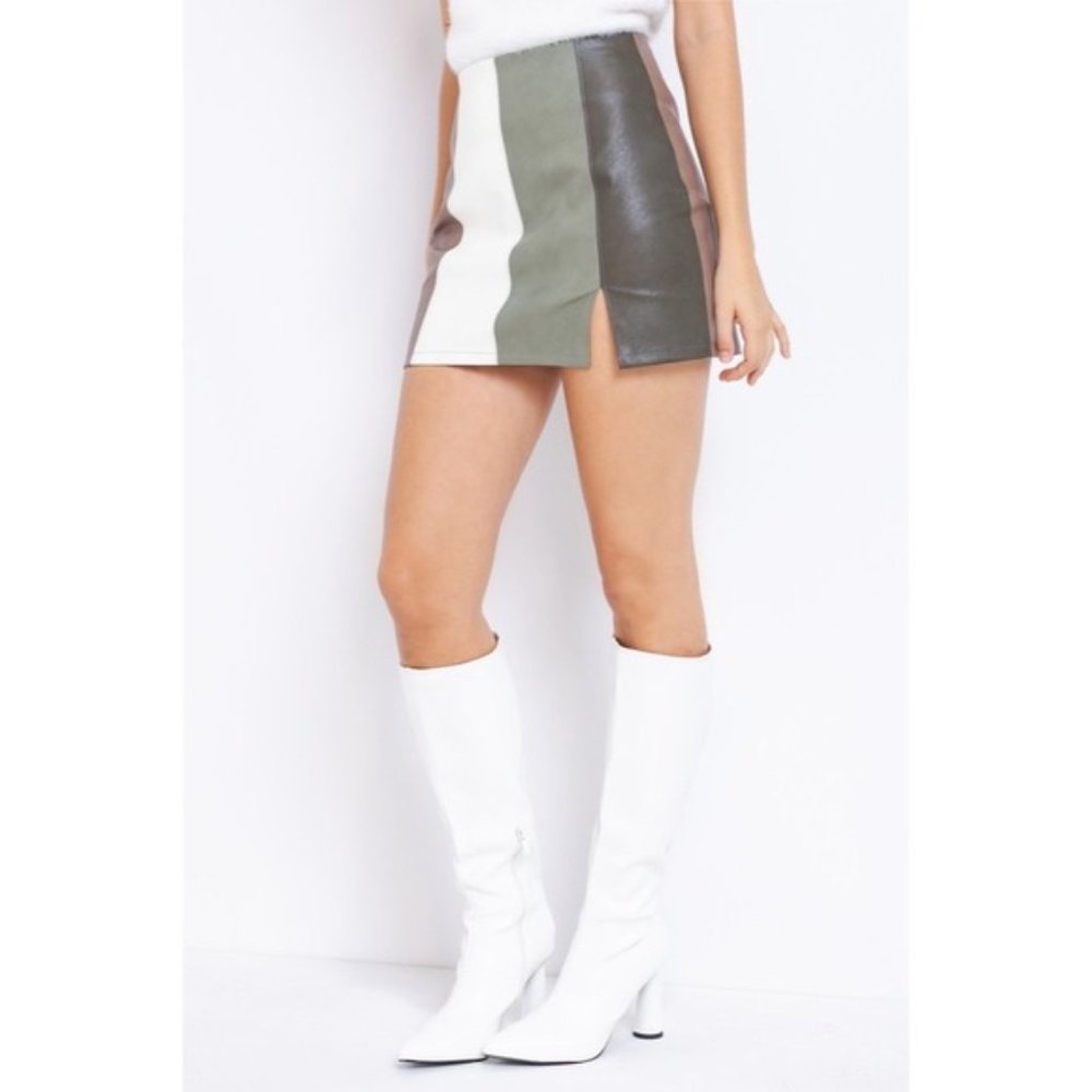 SAGE FAUX LEATHER COLORBLOCK SKIRT - Picture 3 of 4